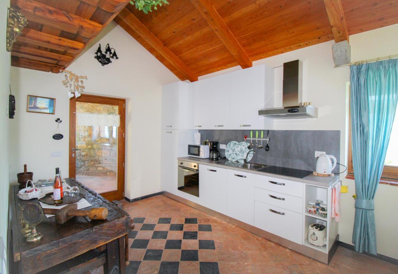 Residenza Castellum Apartman Stazzona Kültér fotó